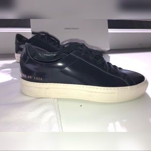 Size 39 Achilles Common Projects navy/tan